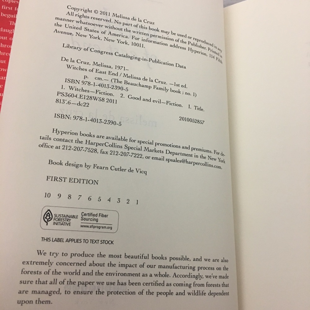 Witches of East End Hardcover By de la Cruz, Melissa Paranormal Fiction Romance - Picture 4 of 11